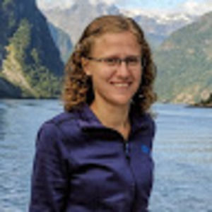 Meet your Posher, Lucy